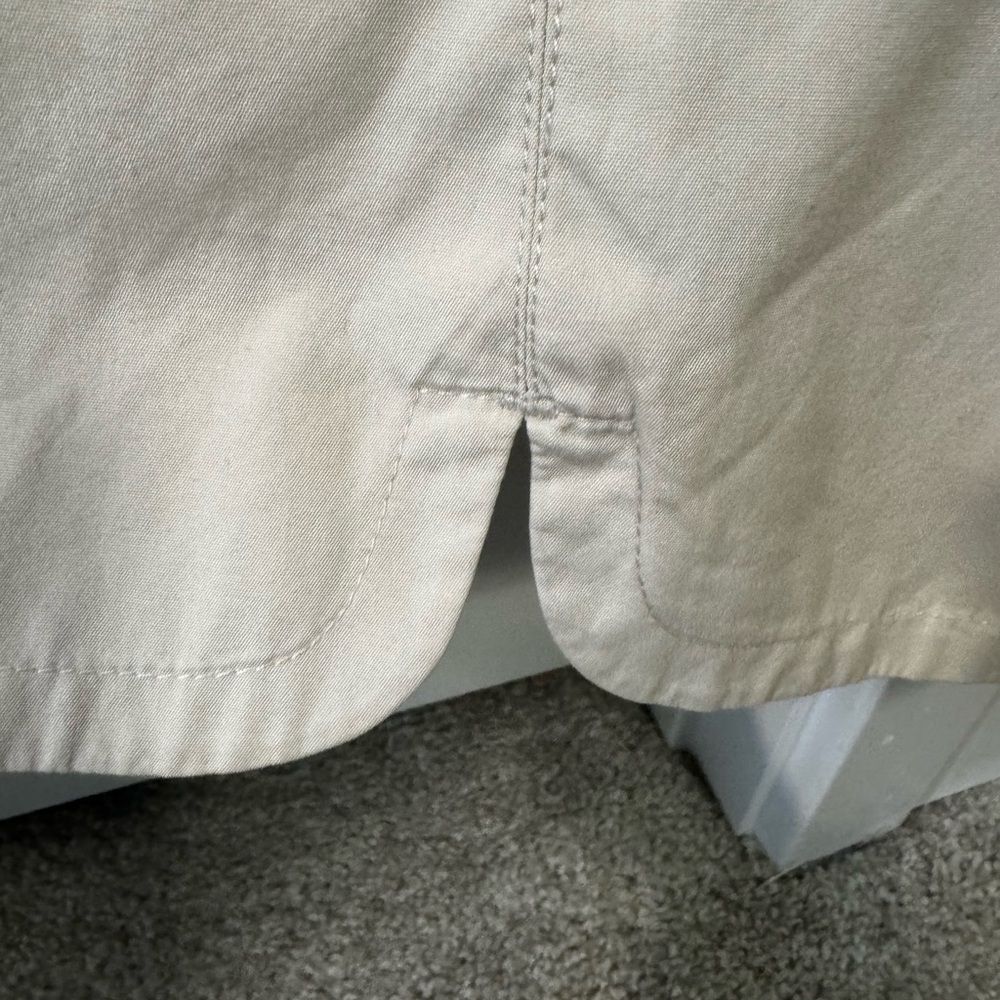 Banana Republic Cream Ruffle Blazer - Picture 7 of 7